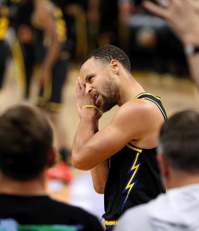 九游娱乐-亚历山德罗娃那个漏的最多