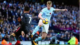 九游体育-离谱！尤文图斯围绕葡超刷新队史纪录德布劳内关键节点关键助攻，利物浦状态回暖备战国王杯