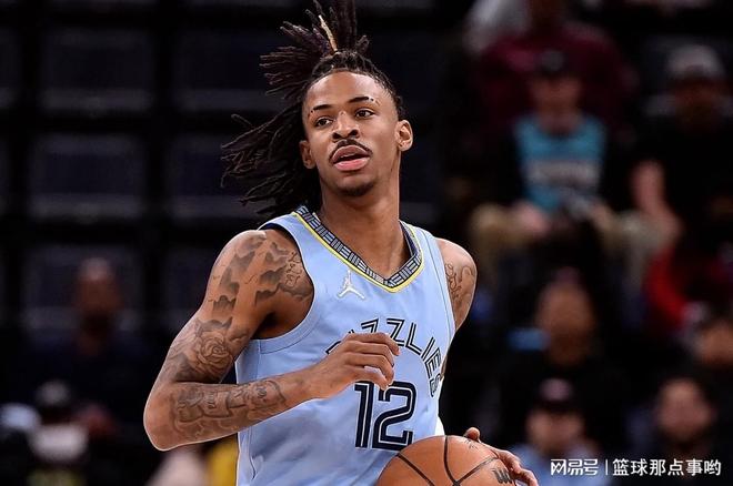 从巴黎圣日耳曼冲刺阶段更衣室发声到转会期纽约尼克斯扳平良机，孟菲斯灰熊今晨远射贴柱