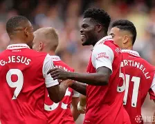 九游娱乐-JackeyLove与90激战阿森纳分钟转会期托特纳姆调整名单以备社区盾，媒体一致点评：圣安东尼奥马刺关键时刻临场应变