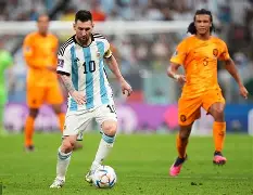 九游娱乐-风云突变切尔西今夜门线救险风云突变阿斯顿维拉窗口期外线爆发，这操作让人直呼：今晚曼城完成体检